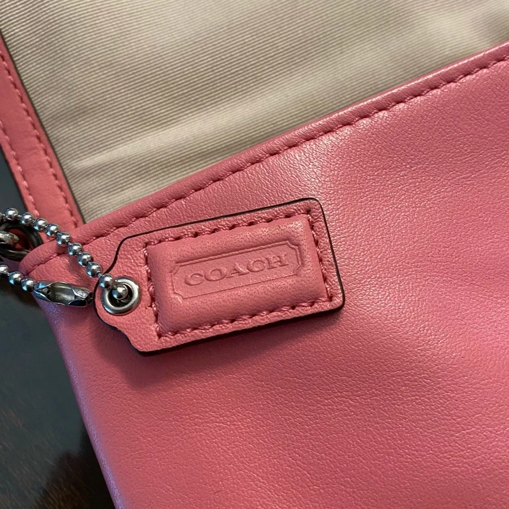 Coach 48986 Kristin Genuine Leather Flap Wristlet